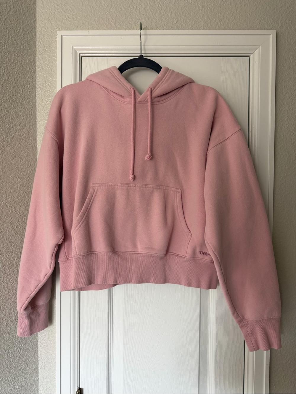 Aritzia TNA Blush Pink Cropped Hoodie